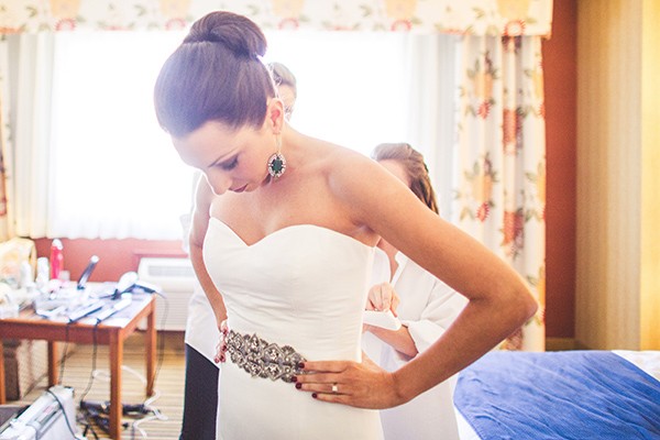 how-to-have-a-new-years-eve-wedding