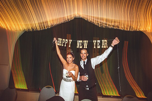 how-to-have-a-new-years-eve-wedding