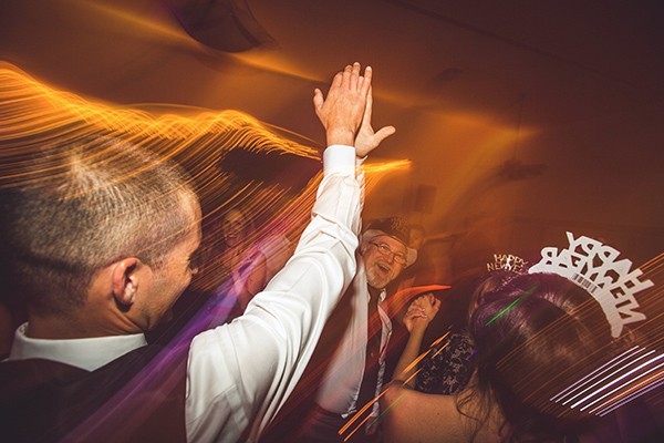 how-to-have-a-new-years-eve-wedding