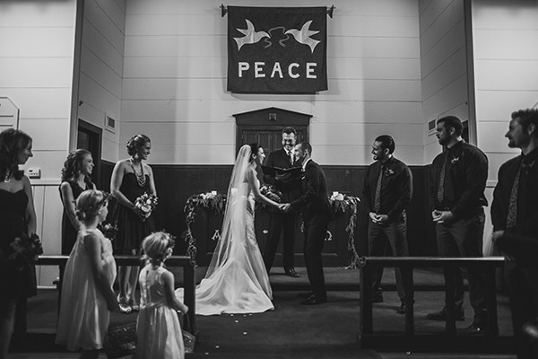 how-to-have-a-new-years-eve-wedding