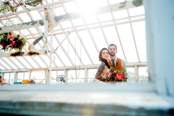 intimate-summer-greenhouse-wedding