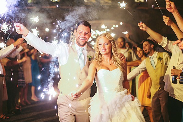 mint-and-peach-farm-wedding-in-georgia