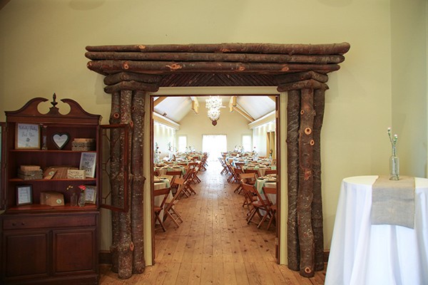 mint-and-peach-farm-wedding-in-georgia