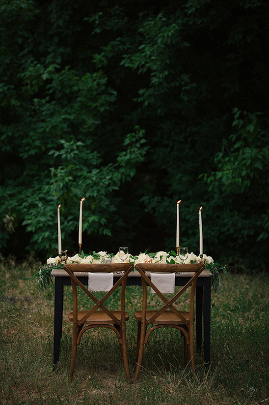 intimate organic reception table