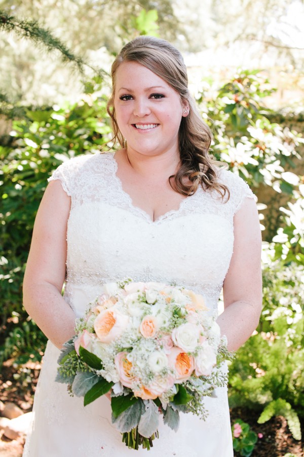 navy-peach-and-burlap-filled-wedding