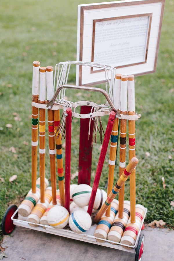 navy-peach-and-burlap-filled-wedding