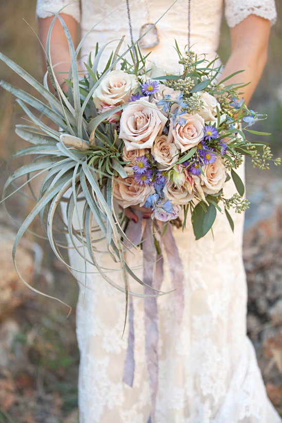 roses and air plant bouquet