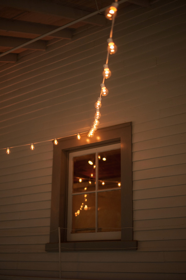 peach-and-gold-plantation-wedding