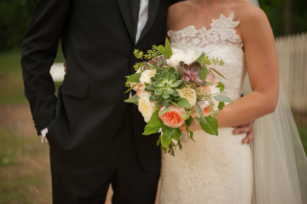 peach-and-gold-plantation-wedding