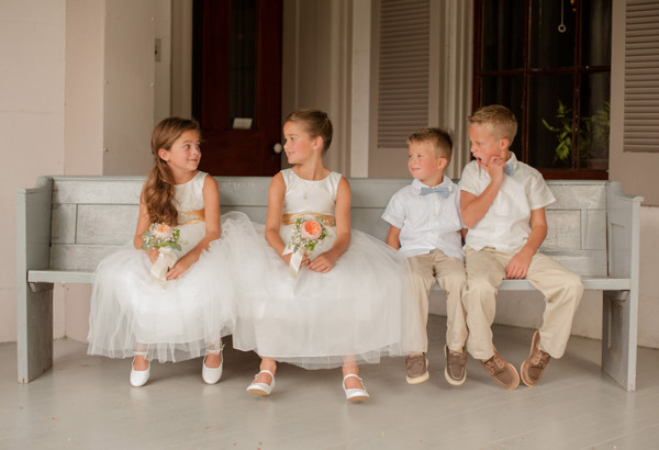 peach-and-gold-plantation-wedding
