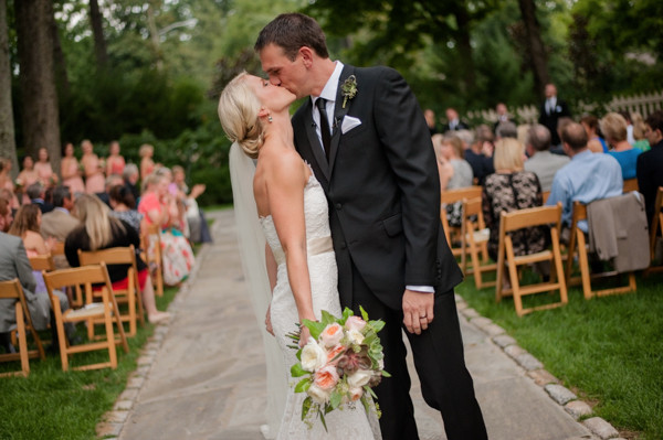 peach-and-gold-plantation-wedding