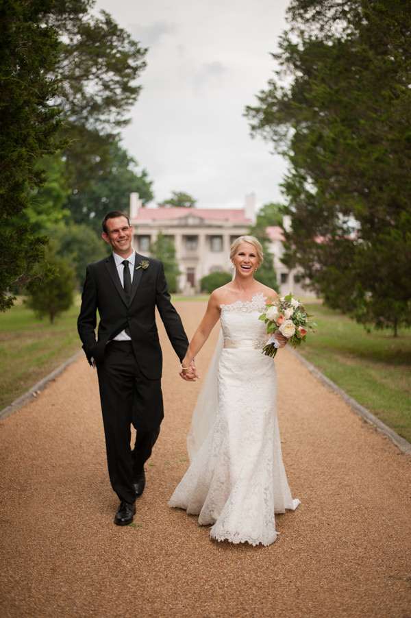 peach-and-gold-plantation-wedding