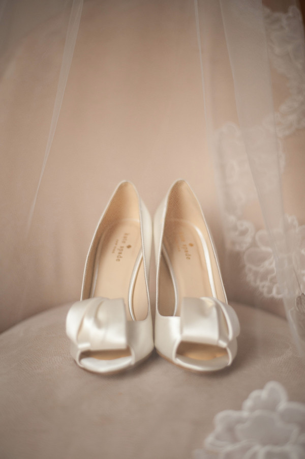 peach-and-gold-plantation-wedding