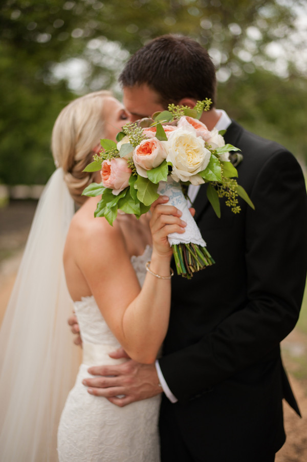 peach-and-gold-plantation-wedding