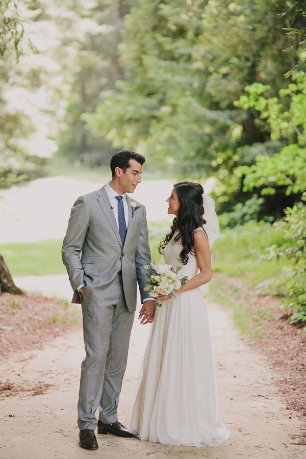 peppy-rustic-wedding