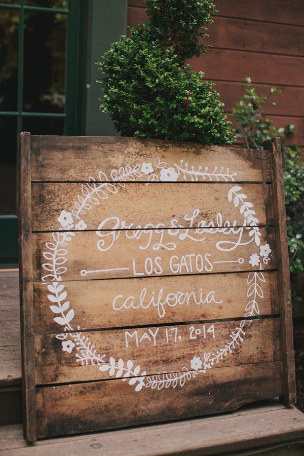 peppy-rustic-wedding