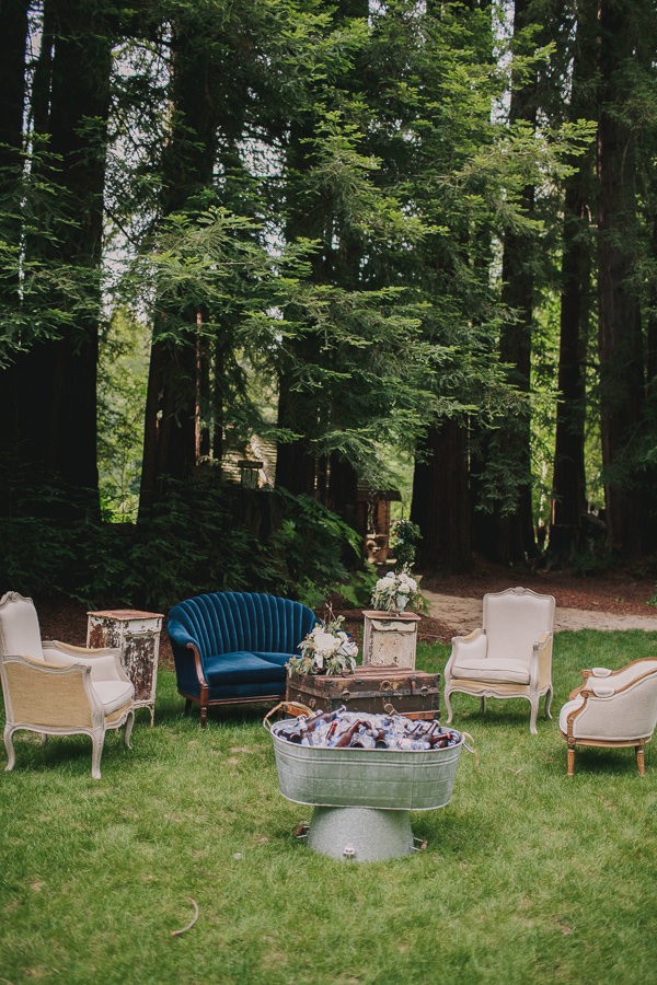 peppy-rustic-wedding