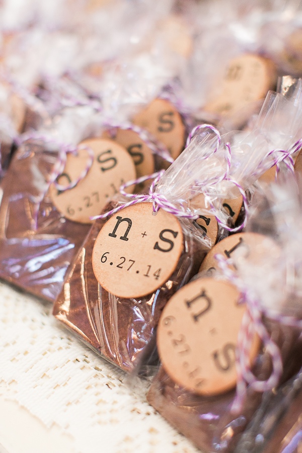 perfectly-purple-wedding