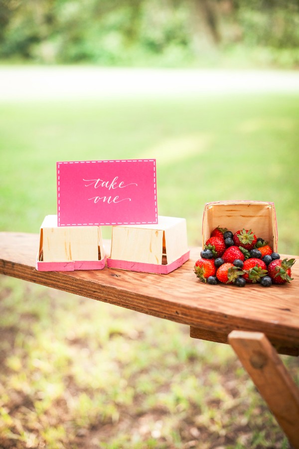 pink-sew-in-love-wedding-ideas