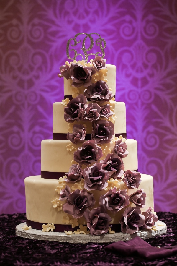 pretty-in-purple-wedding