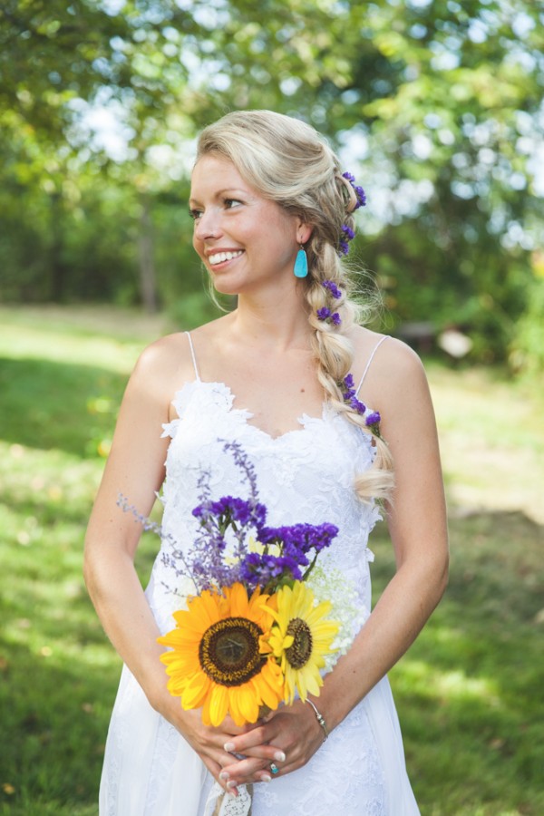 purple-and-yellow-summer-wedding-ideas