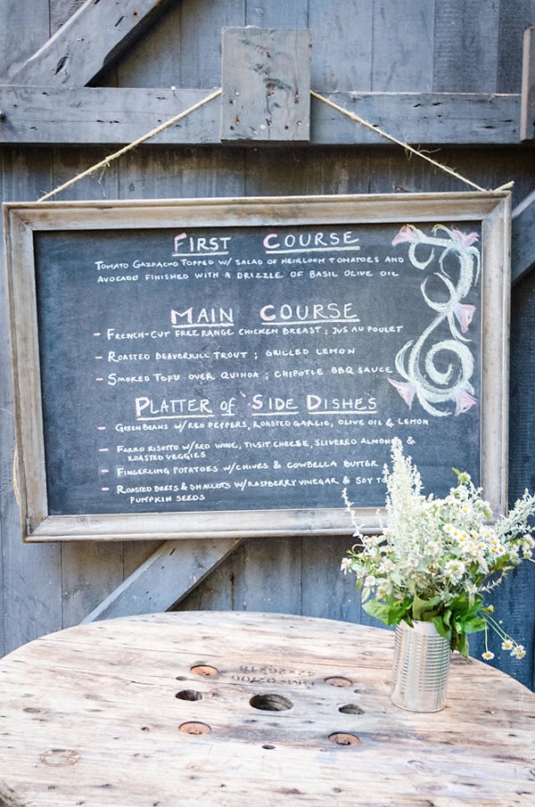 quiet-wedding-in-the-woods-at-the