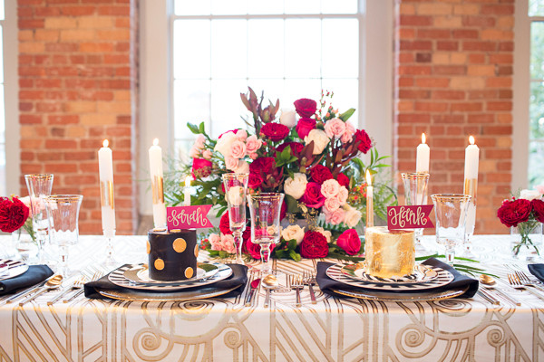 red-and-gold-new-years-inspiration