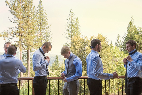 vintage-forest-wedding