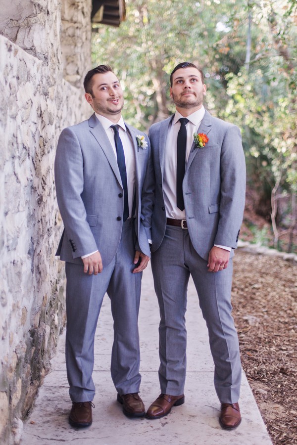 vintage-yellow-and-grey-wedding