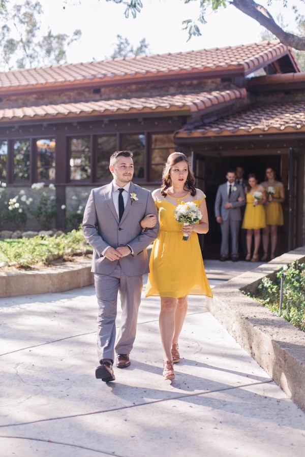 vintage-yellow-and-grey-wedding
