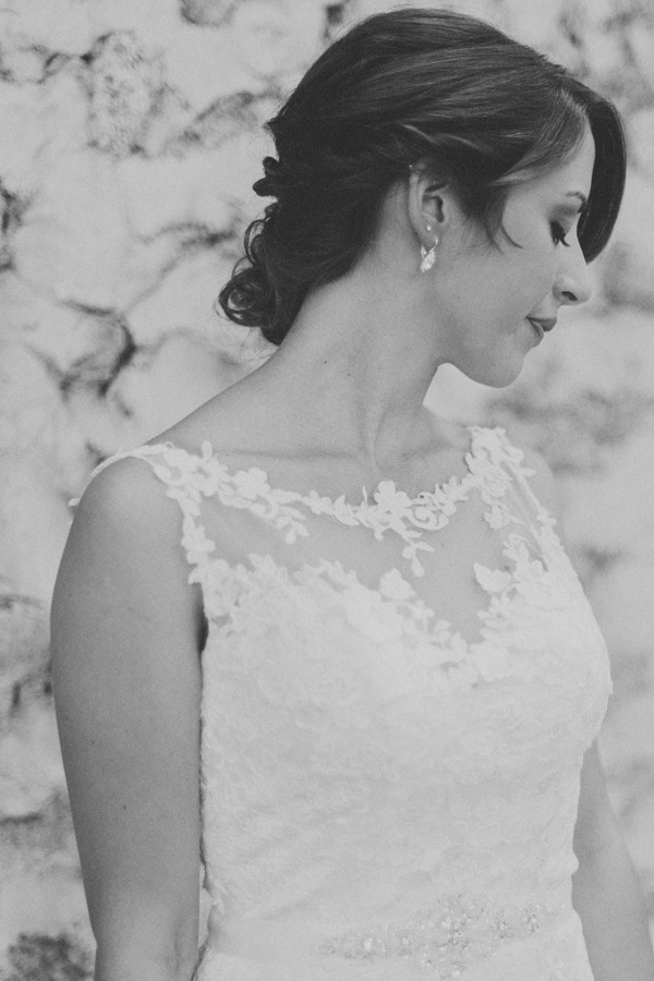 vintage-yellow-and-grey-wedding