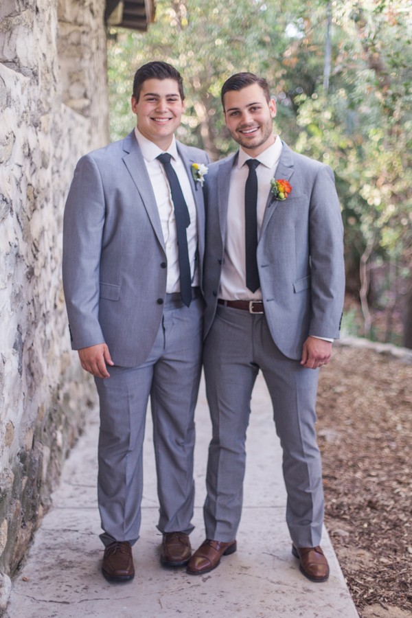 vintage-yellow-and-grey-wedding