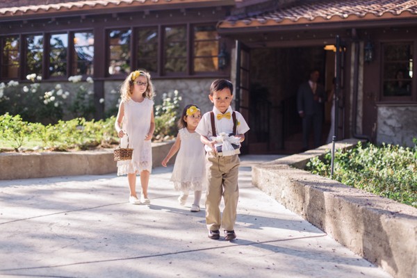 vintage-yellow-and-grey-wedding