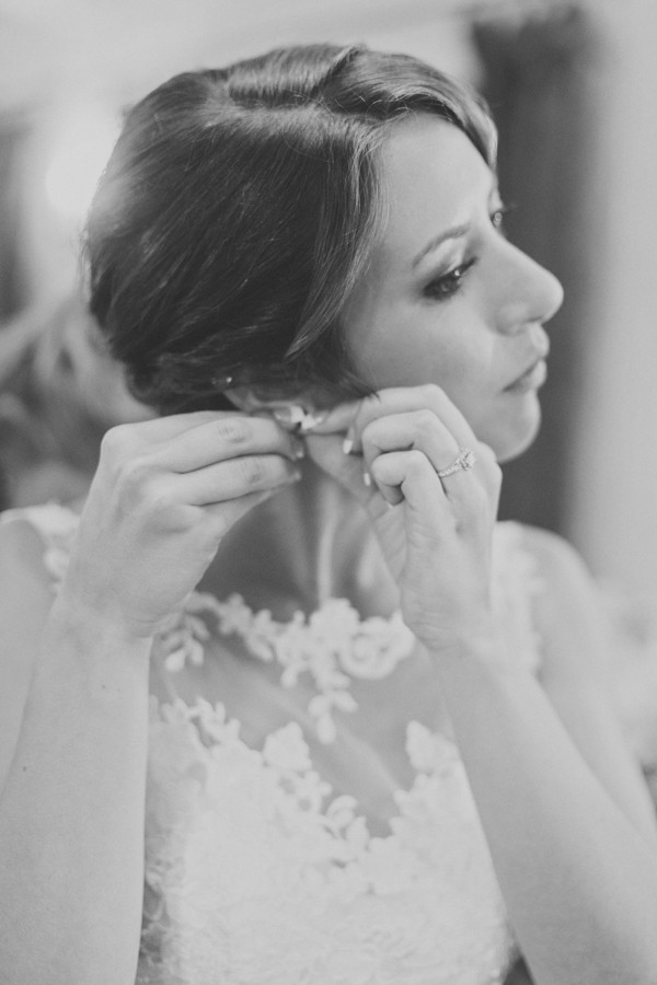 vintage-yellow-and-grey-wedding