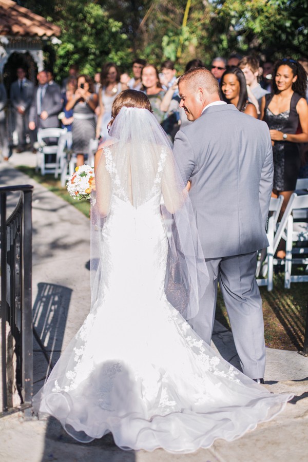 vintage-yellow-and-grey-wedding