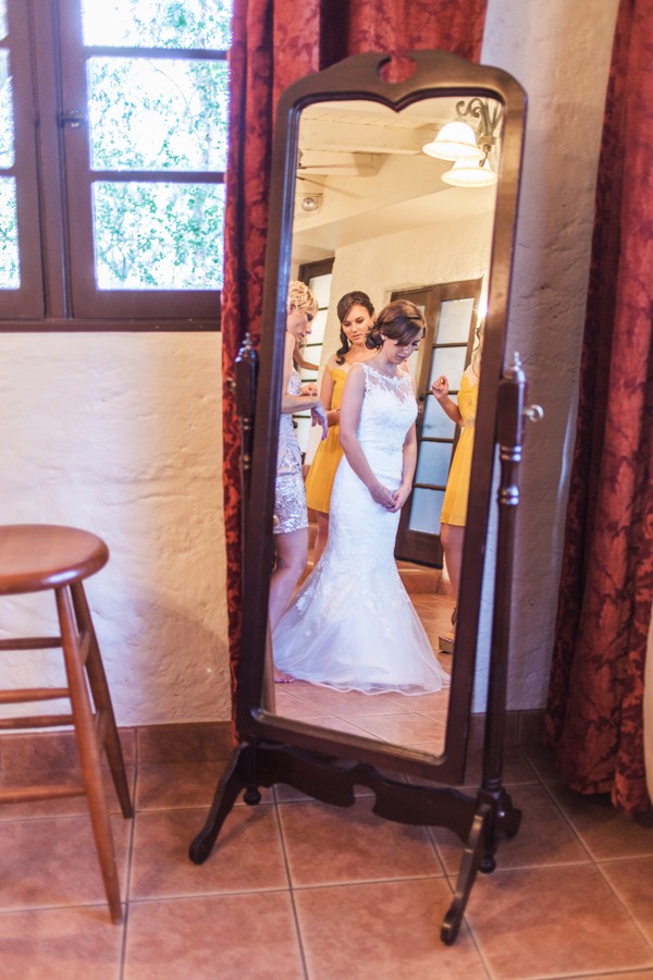 vintage-yellow-and-grey-wedding