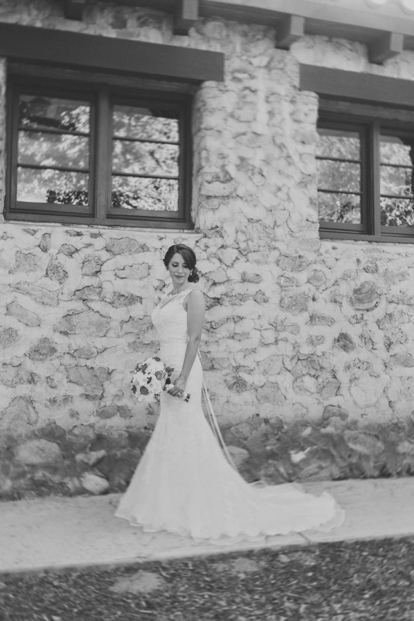 vintage-yellow-and-grey-wedding