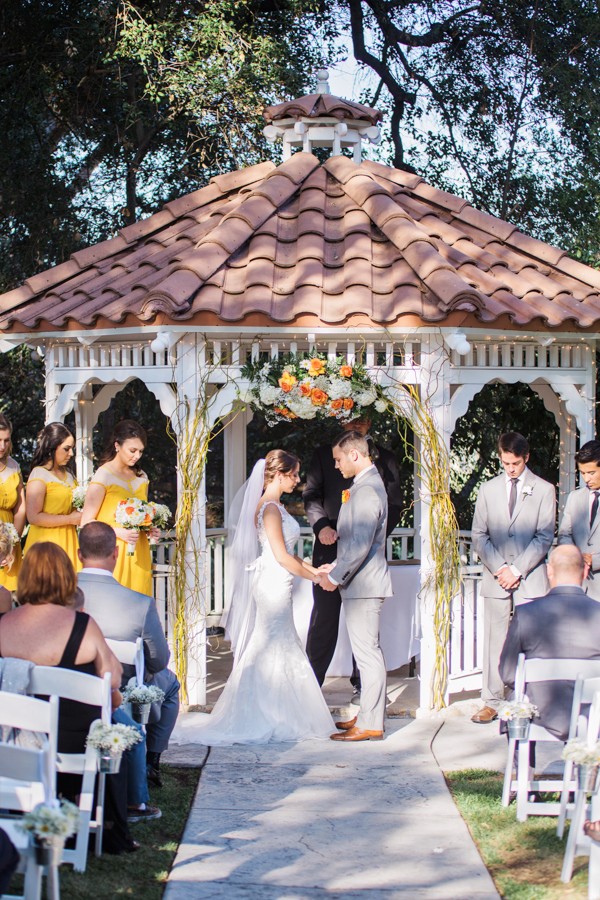 vintage-yellow-and-grey-wedding