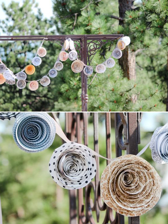 diy rolled up paper flowers