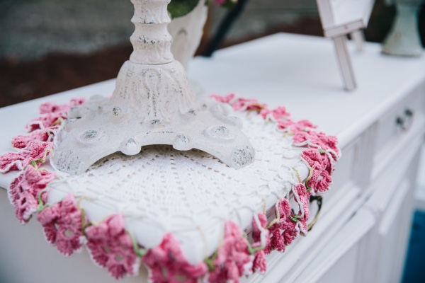 backyard-pink-gray-and-lace-wedding