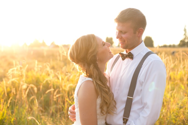 backyard-pink-gray-and-lace-wedding
