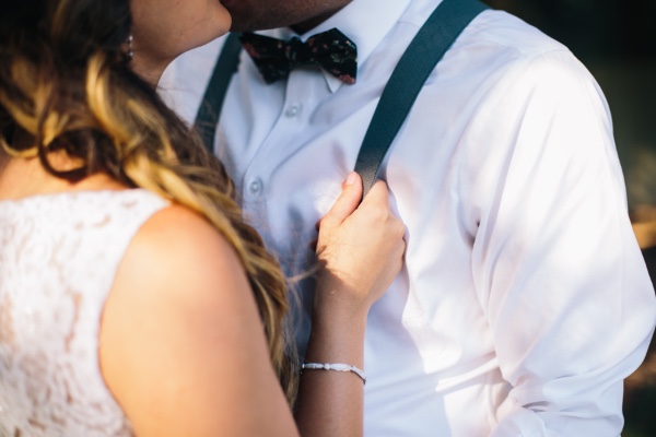 backyard-pink-gray-and-lace-wedding