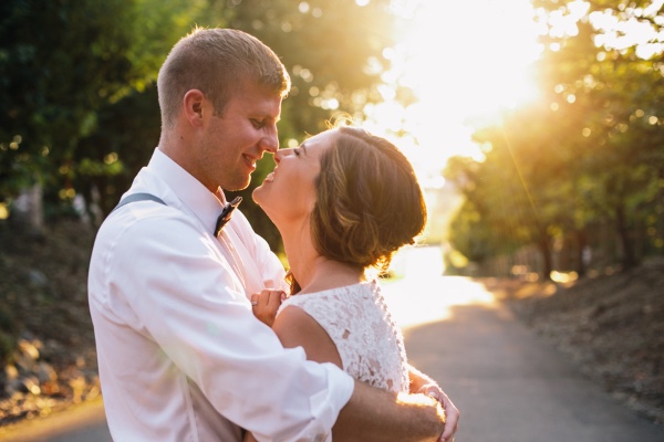 backyard-pink-gray-and-lace-wedding