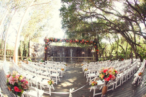 indoor-outdoor-patio-wedding
