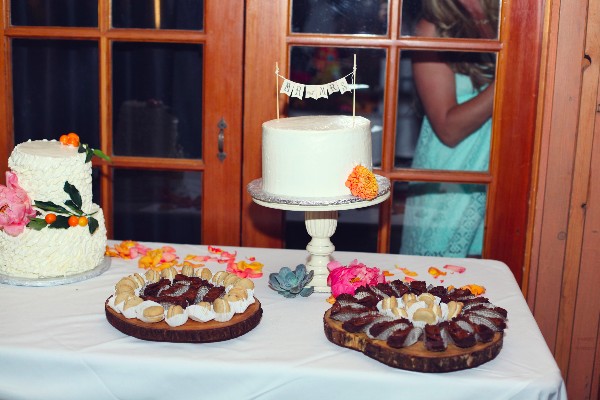 indoor-outdoor-patio-wedding