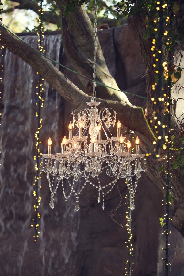indoor-outdoor-patio-wedding