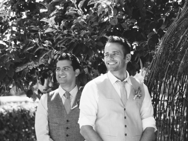 let-love-grow-vineyard-wedding