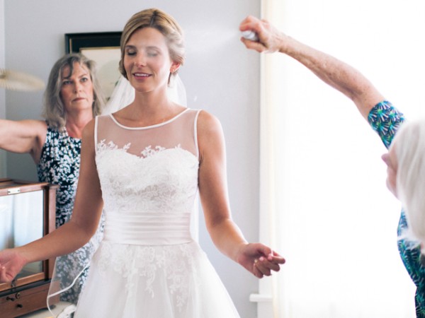 let-love-grow-vineyard-wedding