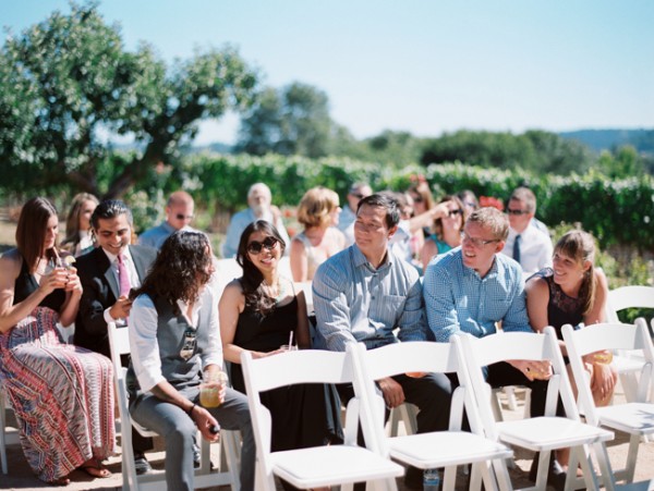 let-love-grow-vineyard-wedding
