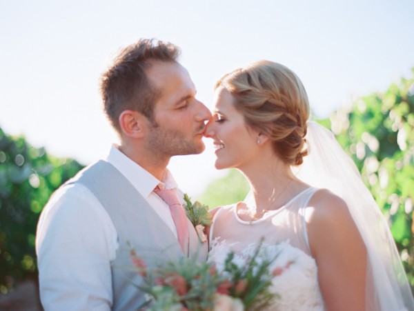 let-love-grow-vineyard-wedding